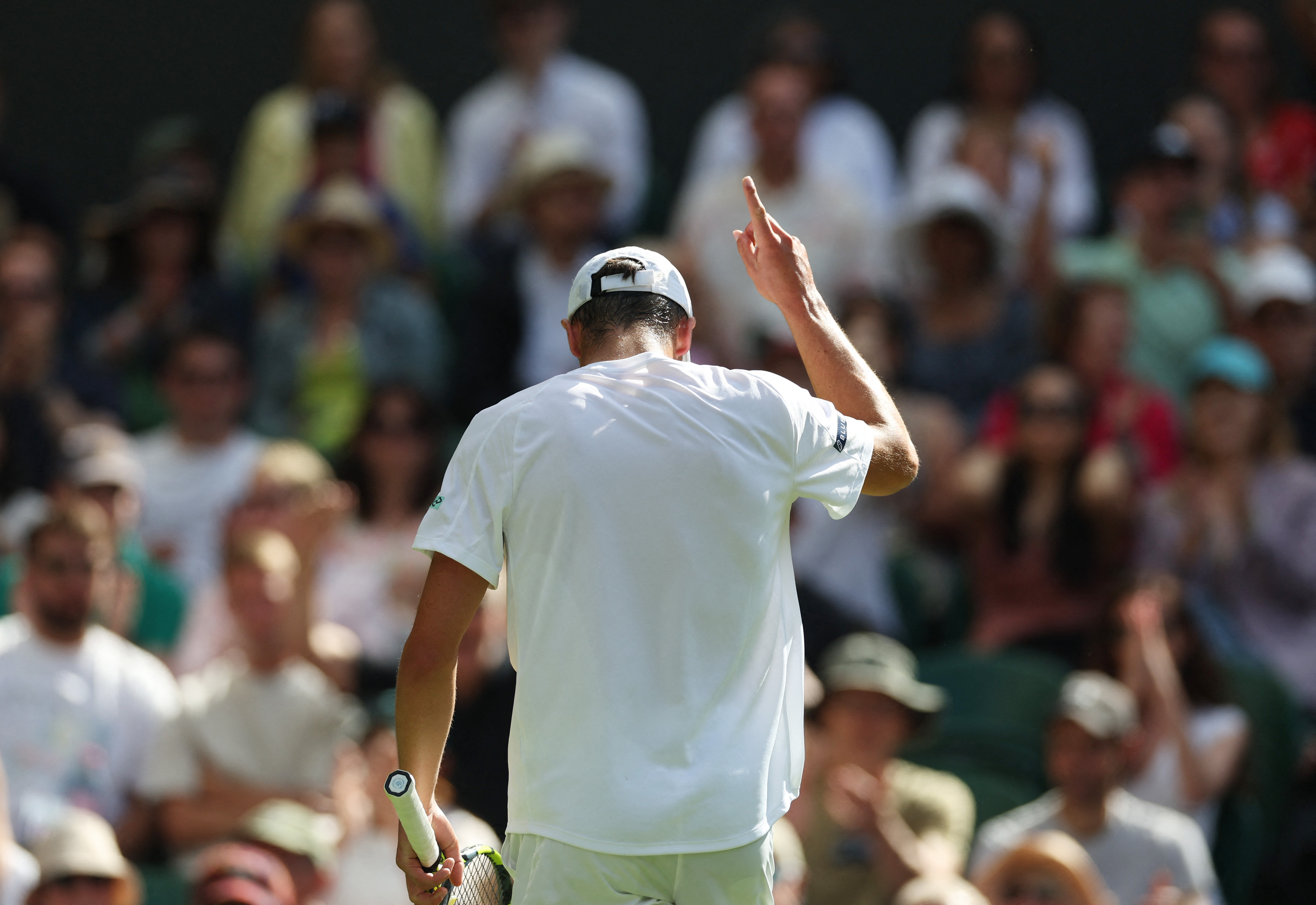 关于英国网球队碾压美国网球队,阿尔卡拉斯三分雨点燃全场的信息 关于英国网球队碾压美国网球队,阿尔卡拉斯三分雨点燃全场的信息