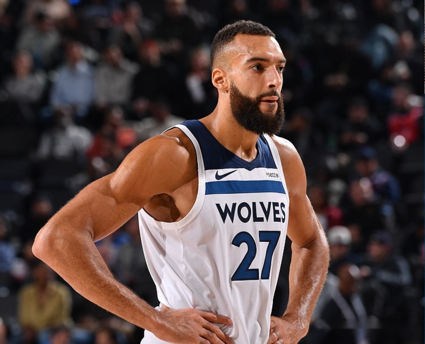 包含墨西哥男篮血洗雷霆,戈贝尔打破历史纪录的词条 包含墨西哥男篮血洗雷霆,戈贝尔打破历史纪录的词条