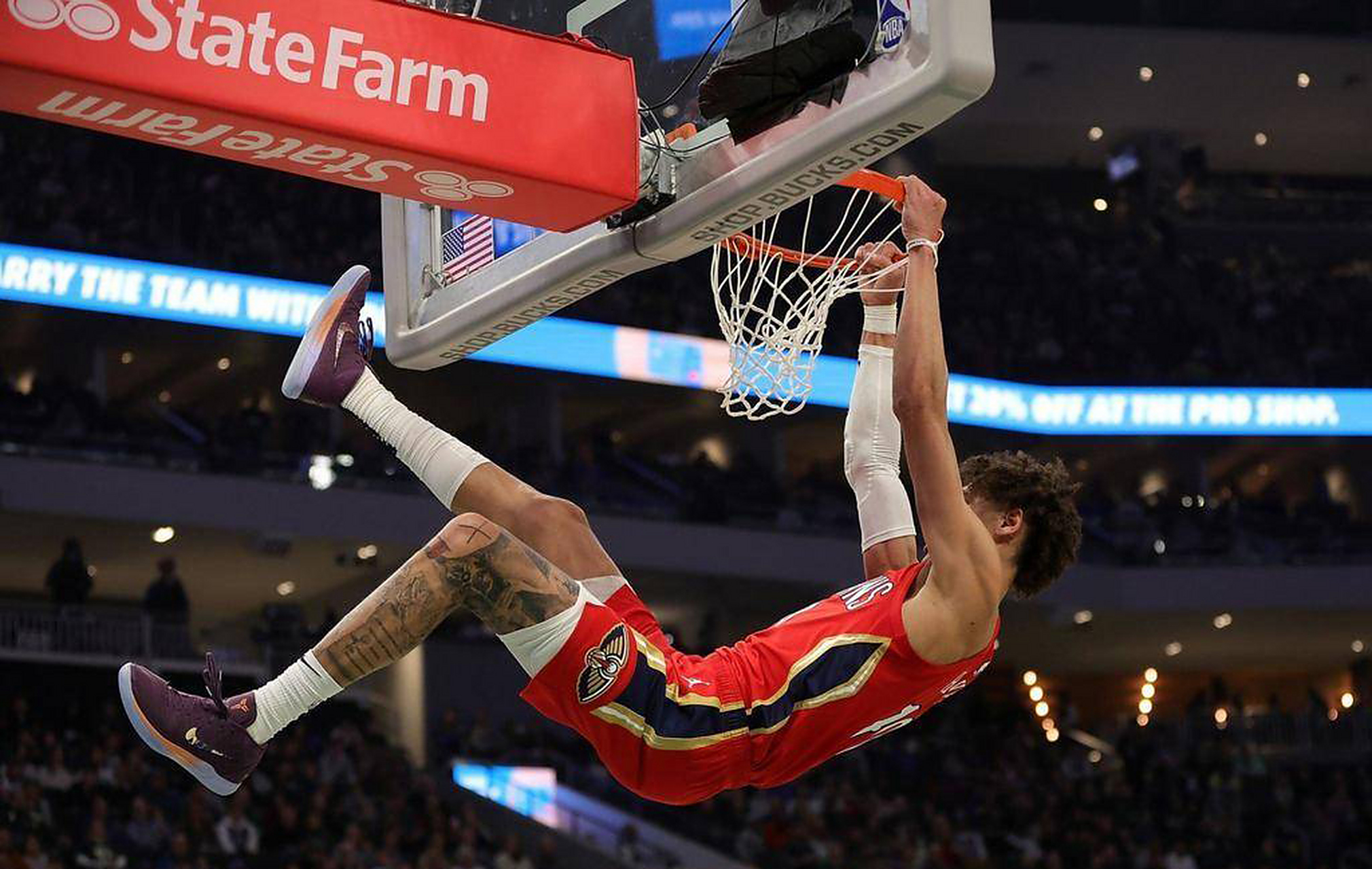 LOL英雄联盟赛事指南-勇士力克雄鹿B队，锡安高光表现