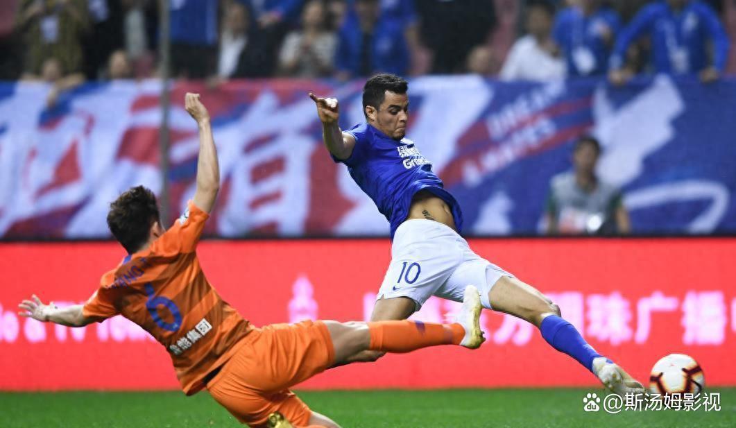 关于正值决胜关头，球队备战紧张如箭的信息