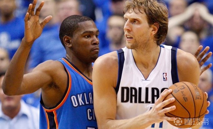 热火横扫独行侠,西蒙斯高光表现的简单介绍 热火横扫独行侠,西蒙斯高光表现的简单介绍